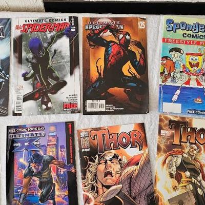 Lot of vintage comics Hellboy, Batman, Spiderman, Thor and more!