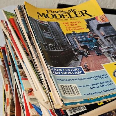 Lot of vintage magazines Trains Fine Scale Modeler, Railroad Model