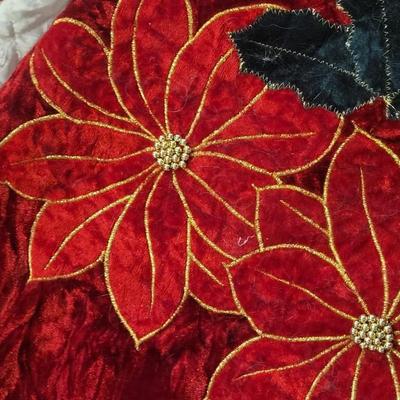 Vintage Velvet Christmas Tree Skirt