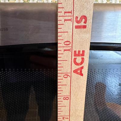 Emerson Microwave Oven