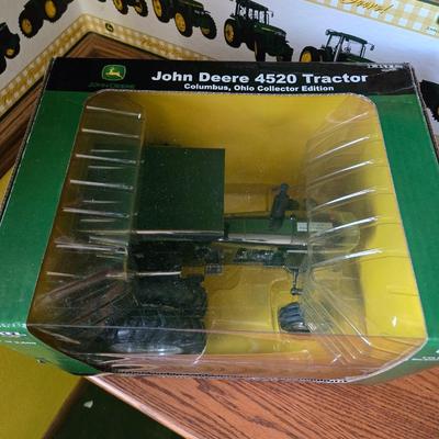 John Deere 4520 Tractor