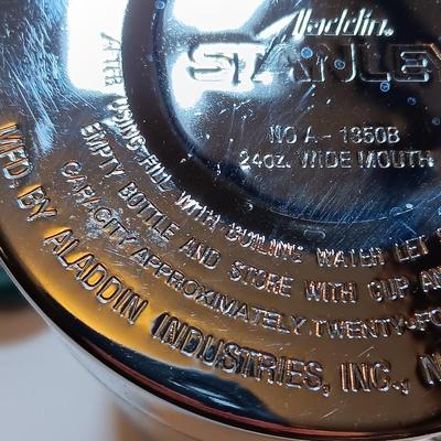 Vintage Aladdin Stanley thermos in near mint condition! No A -1850B 24 oz. wide mouth