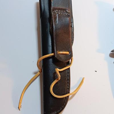 Nice BUCK 103 Skinner Fixed Blade Knife 8.5" with leather sheath