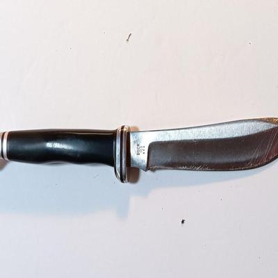 Nice BUCK 103 Skinner Fixed Blade Knife 8.5" with leather sheath