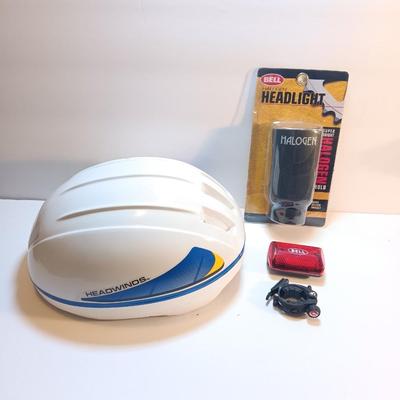 Vintage Headwinds Adult Bicycle Helmet with bicycle lights
