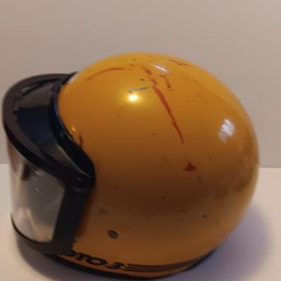 Vintage Bell helmet Moto 3 with snow rider shade - Snowmobiling fun!