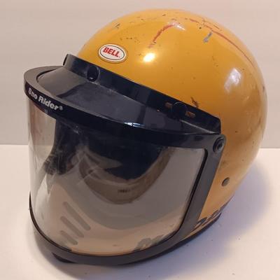 Vintage Bell helmet Moto 3 with snow rider shade - Snowmobiling fun!