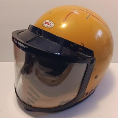 Vintage Bell helmet Moto 3 with snow rider shade - Snowmobiling fun!
