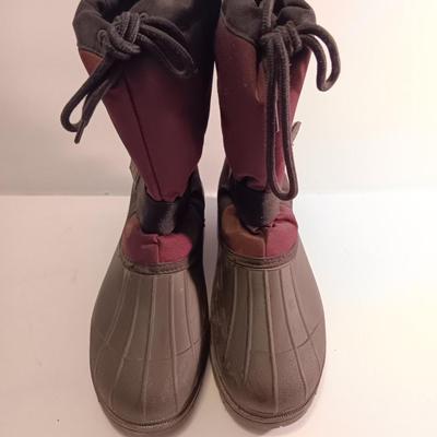 Original Rugged Outback Women's Snow Boots Size 6 made in Canada