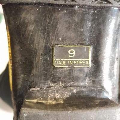 Steel shank Snow Boots size 9