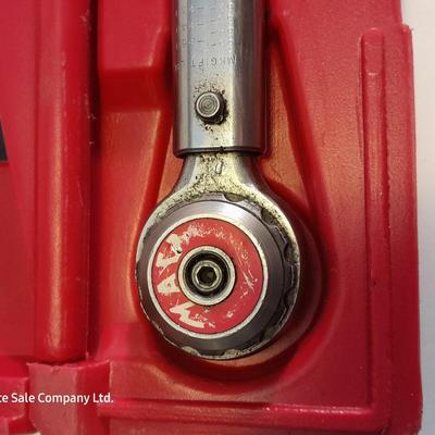 MAC Tools TW150FR Click-Type Torque Wrench 150 Ft-lb 1/2" Drive Ratchet w/Case.