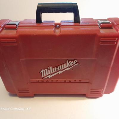 Milwaukee V28 1/2" 13 MM Hammer drill with case with battery and charger