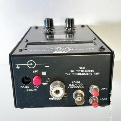 Frequency counter HF/VHF SWR Analyzer / Counter MFJ-249