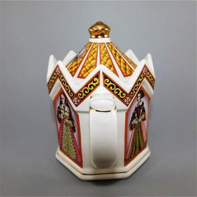 20 6" Sadler King Henry VIII and His Six Wives Tea Pot