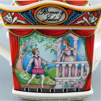 28 6" Sadler Romeo and Juliet Teapot