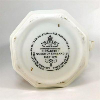 38 6" Sadler Elizabeth I Queen England Teapot