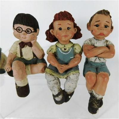 48 4" Sarah's Attic Lot of 4 Shelf Sitting Statues