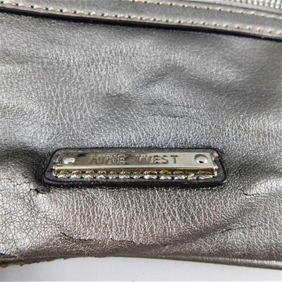 51 Nine West Metallic Gray Leather Cross Body Adjustable Strap PurseÂ ~ Looks New ~ No Wear