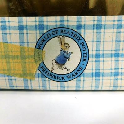 Peter Rabbit The World of Beatrice Potter Blow Glass Ornament 8 in 1998 Midwest of Cannon Falls