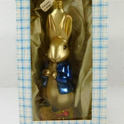 Peter Rabbit The World of Beatrice Potter Blow Glass Ornament 8 in 1998 Midwest of Cannon Falls