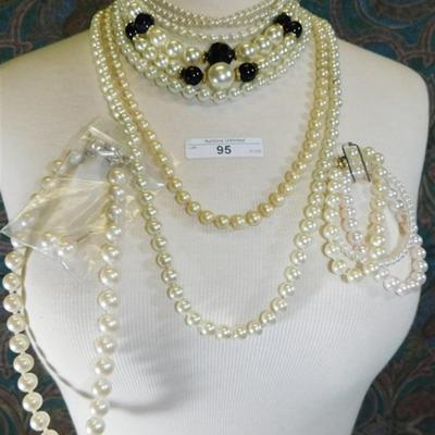 85 Better Jewelry Bulk Deal ~ Necklaces & Bracelet