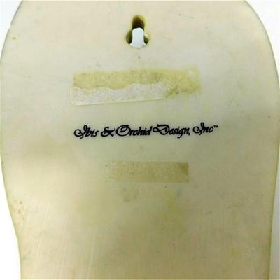 114 7 1/2" Ibis & Orchard Wall Pocket