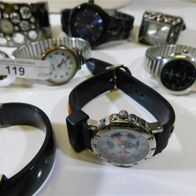 119 Fashion Watches Bulk Deal ~ 12 Watches