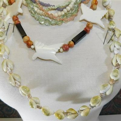 125 Fashion Jewelry Bulk Deal ~ Necklaces