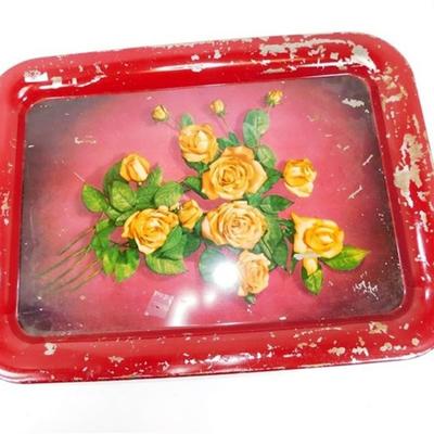 137 19" Lot of 4 Vintage Metal Trays