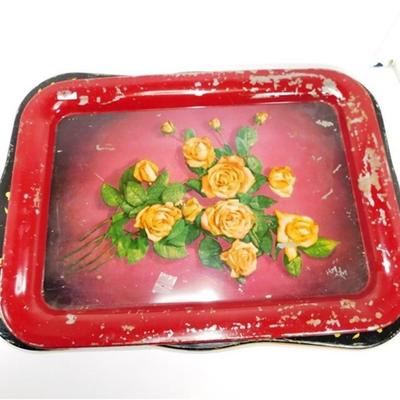 137 19" Lot of 4 Vintage Metal Trays