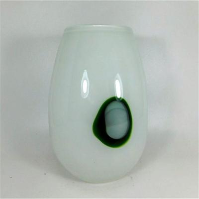 157 9" Vintage Hand Blown Art Glass Vase