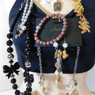 169 Better Jewelry Bulk Deal ~ Mix