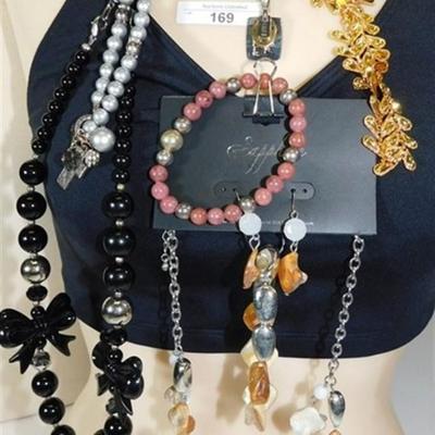 169 Better Jewelry Bulk Deal ~ Mix