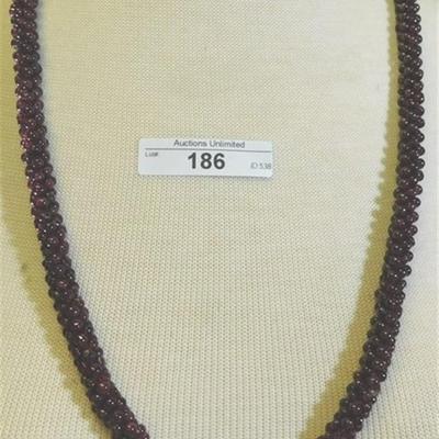 186a Vintage Amethyst Beaded Necklace (true semi precious stones)