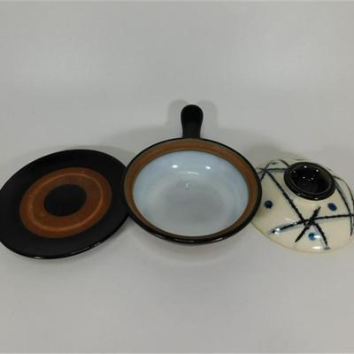 188 Lot of 4 Stoneware Lidded Ramekins with Saucer