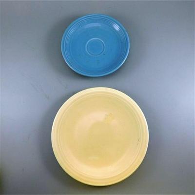 200 Lot of 6 pcs Fiesta Style Saucers and Shaker