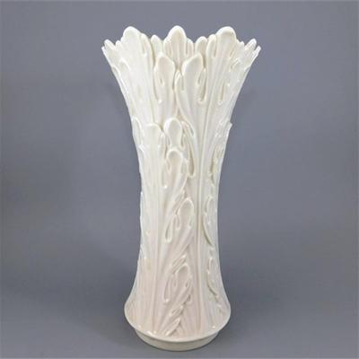 206 8 1/2" Woodland Collection Lenox Vase