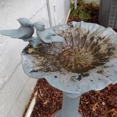 Metal Bird Bath on Pedestal Double Bird Accent