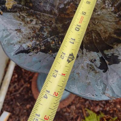 Metal Bird Bath on Pedestal Double Bird Accent