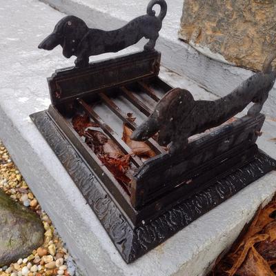 Vintage Metal Deutch Hund Boot Scraper