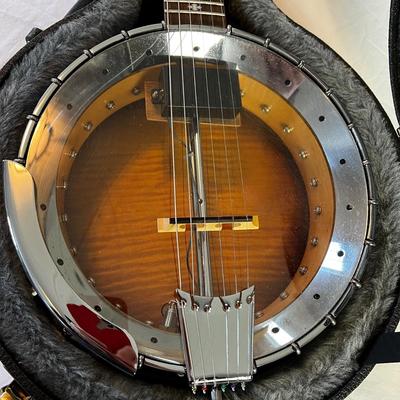 U844 Gold Tone GT-750 Deluxe Hard Rock Maple Neck 6-String Banjitar w/ Leather Case