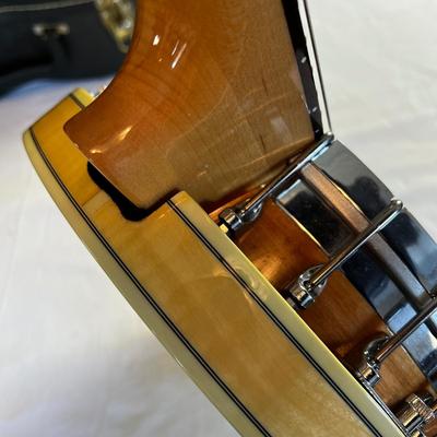 U844 Gold Tone GT-750 Deluxe Hard Rock Maple Neck 6-String Banjitar w/ Leather Case