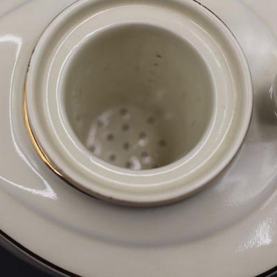 Hall's Autumn Leaf Teapot