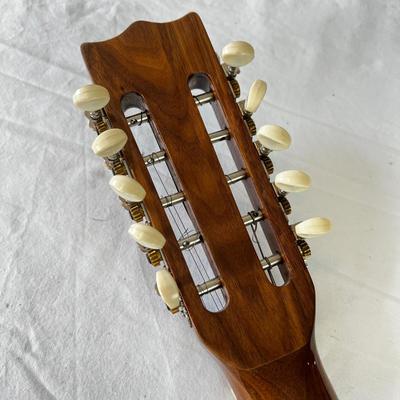 U850 Santa Rosa Guitar Co. KQ200 10-String Cuatro Guitar