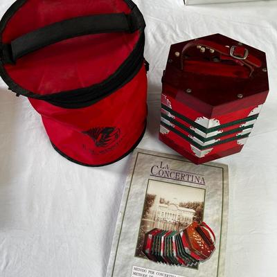 U854 E.M. Winston La Concertina by Stagi Italy