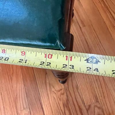 Vintage Vanity / Sewing Bench