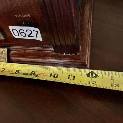 Thomas Collectors Edition Vintage Reproduction Radio