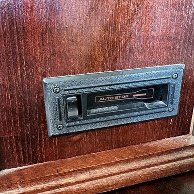 Thomas Collectors Edition Vintage Reproduction Radio