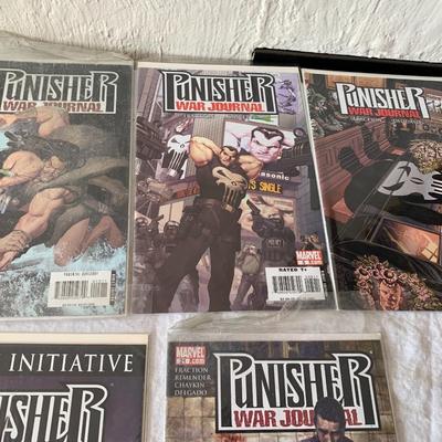 Punisher War Journal comics Lot of 5 in sleeves