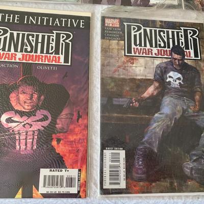 Punisher War Journal comics Lot of 5 in sleeves